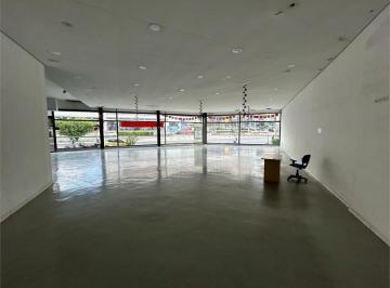 Comercial · 432m² · Salão Comercial à venda em Vila maria trindade - SP