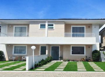 Casa de 3 quartos, Lauro de Freitas · EXCELENTE CASA DUPLEX 3 quartos a 650 metros da Praia de Ipitanga
