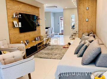 Casa · 270m² · 4 Quartos · 2 Vagas · Casa em Jardim Camburi - Vitória