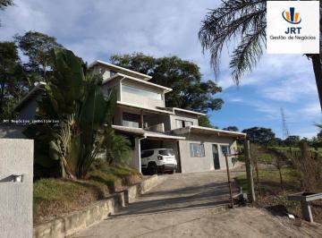 Casa en Venda de 4 quartos Colônia Santa Isabel · Casa padrão luxo a venda no Colonial Isabel, Betim