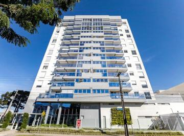 Apartamento de 3 quartos, Curitiba · Apartamento Mobiliado em Andar Alto no Novo Mundo com 2 Vagas Livres.