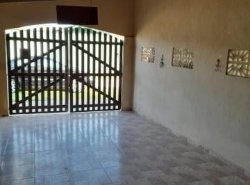Foto 01 · Aluguel de casa em Itanhaém-SP, Balneário Gaivota: 2 quartos, 2 banheiros, 1 vaga de garagem, 100m².