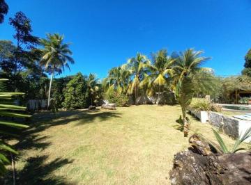 Comercial de 7 quartos, Lauro de Freitas · *Vendo lindo Sítio entre Areia Branca e o Jambeiro*
São 1.750m2 de área total
Grande Espaço Verde.