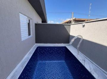 Casa de 2 quartos, Itanhaém · Casa em condomínio com 2 quartos e piscina em Itanhaém.