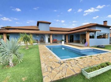 3c41609743378bd3bf6d2dff20ab360920260209133707.jpeg · Chacara com 4 dormitorios, piscina e churrasqueira. Documentação 100% regularizada, proximo ao centr