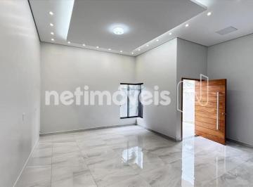 Casa de 4 quartos, Águas Claras · [AM] Design Moderno e Sofisticação: Casa Reformada com 3 Suítes no Condomínio Olhos D’Água