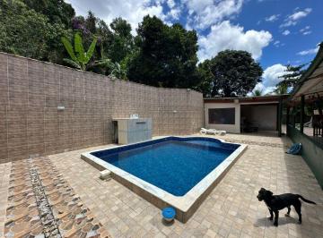 Rural de 3 quartos, Peruíbe · Chácara com piscina e 3 quartos em Peruíbe.