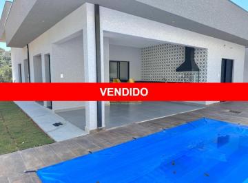 Foto 05 · Imperdível oportunidade de adquirir casa de alto padrão no Centro de Atibaia-SP, com 3 quartos, 1 su