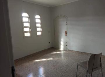 Casa de 3 quartos, Ribeirão Pires · Casa com 3 quartos, 384 m² à venda em Jardim Petrópolis