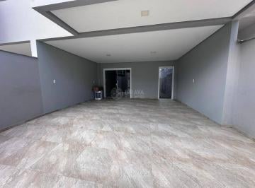 Casa · 120m² · 3 Quartos · 3 Vagas · Sobrado no Bairro Fazendinha