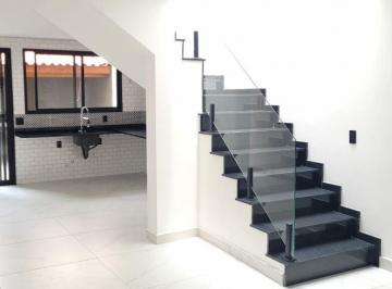 Casa · 155m² · 3 Quartos · 2 Vagas · Belíssimo Sobrado com 3 dormitórios e 2 vagas no Campo Grande