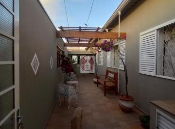 Foto 01 · Imperdível casa à venda em Itatiba-SP, Vila Brasileira: 4 quartos, 1 suíte, 2 salas, 2 vagas, 218m².