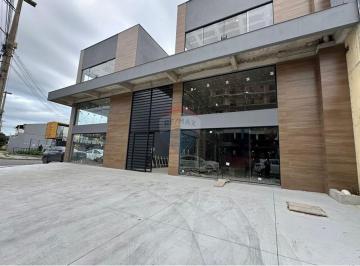 Comercial · 25m² · Salas comercias dentro de um centro comercial de esquina no segundo andar.
