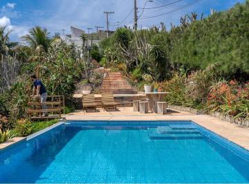Casa · 900m² · 3 Quartos · 5 Vagas · Casa Branca a venda -  O Paraíso à Sua Espera em Arraial do Cabo.