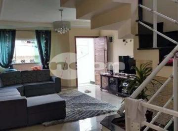 Casa · 243m² · 4 Quartos · 7 Vagas · CASA SOBRADO - SANTO ANDRÉ - PARQUE JAÇATUBA