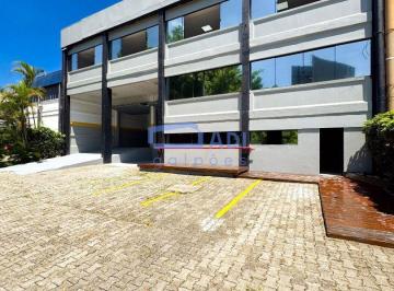 Comercial · 2200m² · Galpão Industrial - Condomínio Fechado - Locação - 2.200 m² - Alphaville