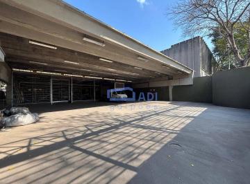 ad282da4d5858a84c45e4aebc9d4122d59f00952 · Galpão 8200 m² – 5 docas e pé direito 9 m – Jaguaré/SP