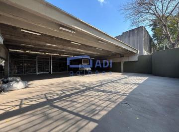 Comercial · 8200m² · Galpão 8200 m² – 5 docas e pé direito 9 m – Jaguaré/SP