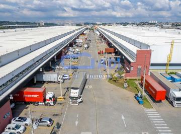 Comercial · 1908m² · Galpão 1.908 m² - 2 docas – Triple A – Guarulhos/Cumbica