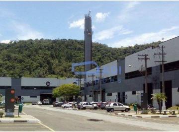 d5faba72d7ab1932149225fe5542fbd6a272b12b · Galpão 2713 m² 2 docas -Alphaville – Barueri/Castelo Branco