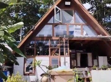 Casa · 30m² · 1 Quarto · 3 Vagas · Chalé à venda no Bairro Rio Abaixo, em Atibaia