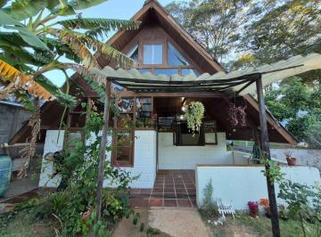 Casa · 65m² · 1 Quarto · 3 Vagas · Chalé à venda no Parque Rio Abaixo, Atibaia