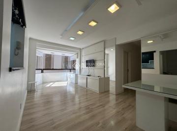 Apartamento · 69m² · 2 Quartos · Apartamento de 2 dormitórios, amplo living, sacada estendida e banho social.