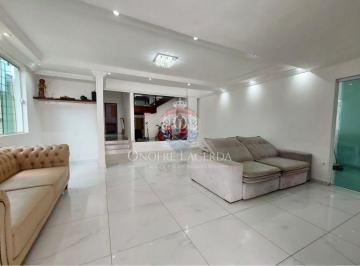 Casa · 296m² · 4 Quartos · 5 Vagas · Casa de Luxo com Piscina em Piedade, PE - Oportunidade!