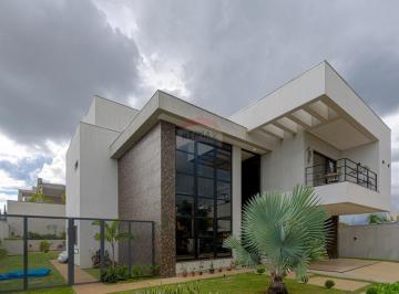 Casa · 355m² · 4 Quartos · 2 Vagas · Casa nova com 4 quartos e 4 Suítes Piscina e Energia Solar 355m² em Lote de 705m² na Morada Sul Eta