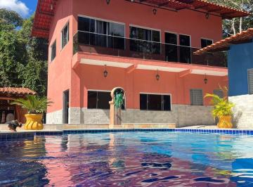 Casa · 300m² · 7 Quartos · Pousada à Venda em Pirenópolis/GO - 12.800 m², lazer completo e cercada por mata
