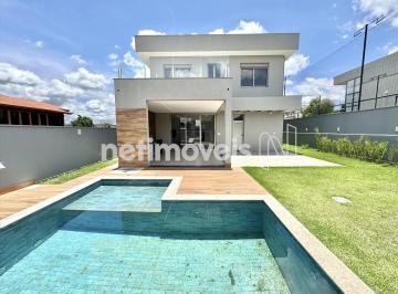 Casa · 405m² · 4 Quartos · 4 Vagas · Casa de Condomínio com 4 Quartos e 3 suítes à Venda, 272m²;