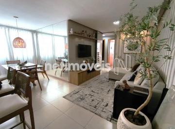 Apartamento · 71m² · 3 Quartos · 2 Vagas · Apartamento de 03 quartos com elevador no Sagrada Família próximo a Silviano Brandão.