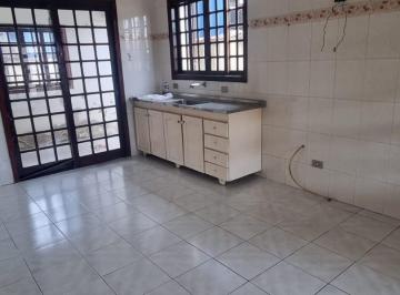 Casa · 223m² · 4 Quartos · 4 Vagas · Sobrado à venda – 4 dormitórios (1 Suite)