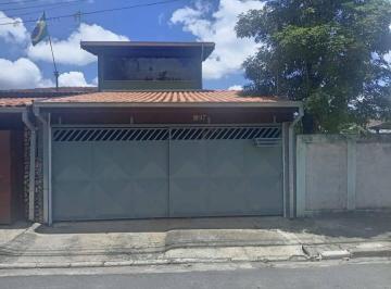 Casa · 2 Quartos · 2 Vagas · Casa 2 dormitórios com suíte e churrasqueira – Moreira César