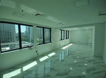 Comercial de 5 quartos, São Paulo · Conjunto Comercial com 5 Salas e 4 Vagas em Moema