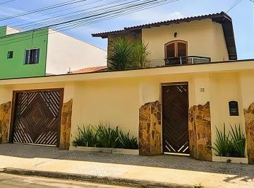 Casa de 3 quartos, Mogi das Cruzes · Sobrado à Venda – Residencial Horizonte 1 | Mogi Moderno