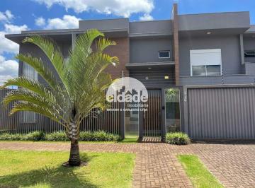 Casa · 221m² · 2 Quartos · 2 Vagas · LINDO SOBRADO NO PIONEIROS CATARINENSES!