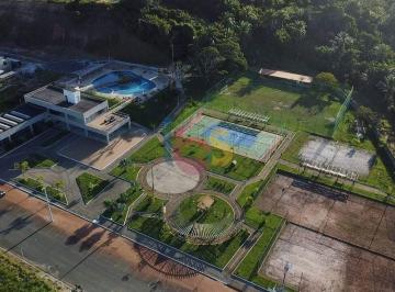 Terreno · 450m² · 3 Vagas · Vendo Lote no Condomínio Alphapark