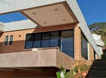 Casa · 271m² · 4 Quartos · 4 Vagas · Casa à venda no bairro Ville de Montagne
