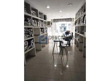 A (55) · Prédio Comercial para Aluguel em Fundação, São Caetano do Sul – 150m² Interna + 150m² Externa, 3 Ban