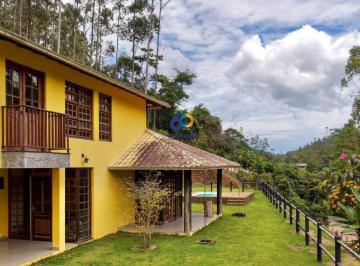 Casa Duplex de Alto Padrão em Região Rural - Exclusividade, Conforto e Natureza em Buenos Aires. · Casa Duplex de Alto Padrão em Região Rural - Exclusividade, Conforto e Natureza em Buenos Aires.