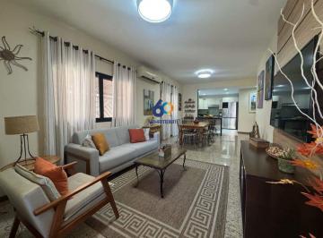 Casa · 270m² · 5 Quartos · 3 Vagas · Casa Duplex de Alto Padrão à Venda na Praia do Morro - Guarapari/ES