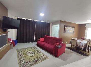 Casa · 160m² · 4 Quartos · 3 Vagas ·
CASA TERREA COM 4 DORMITORIOS, 3 VAGAS DE GARAGEM COMPLETA - MAREC