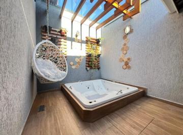 Casa · 116m² · 3 Quartos · 2 Vagas · Espaçosa Casa Geminada 3 Quartos Vilamar Praia Grande SP