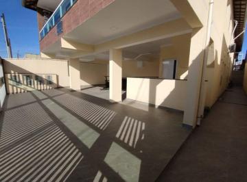 Casa · 60m² · 2 Quartos · 1 Vaga · Excelente casa de condomínio sobreposta baixa com 02 dormitórios, sendo 01 suíte, amplo quintal rese
