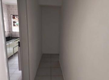 Apartamento · 60m² · 2 Quartos · 1 Vaga · Excelente apartamento para locação de 02 dormitórios. O imóvel está localizado Solemar, bairro que s