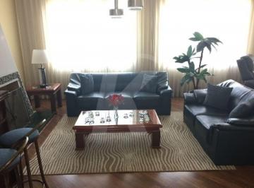 Casa · 394m² · 3 Quartos · 4 Vagas · Casa de 400 mts², 3 dormitórios, 4 vagas, com churrasqueira, pomar, na Vila Irmãos Arnoni