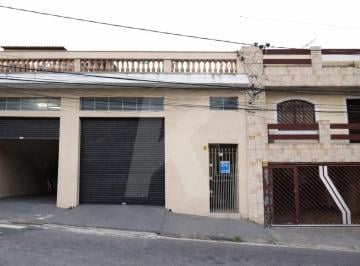 Casa · 141m² · 3 Quartos · 4 Vagas · Casa Comercial ou Residencial com 3 Quartos 1 suíte e 2 banheiros 141m²