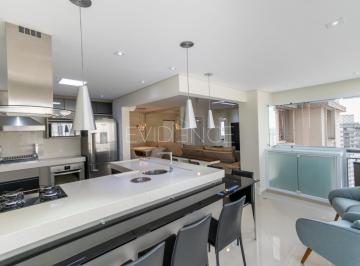 Apartamento · 97m² · 2 Quartos · 2 Vagas · Apartamento à venda no Tatuapé com 2 dormitórios e sala ampliada!