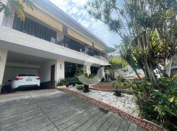 Casa · 240m² · 4 Quartos · 3 Vagas · Casa em Charitas, Niterói/RJ de 240m² 4 quartos à venda por R$ 1.250.000,00